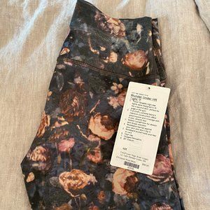 Lululemon Wunderunder Tight *F Leggings- size 6.